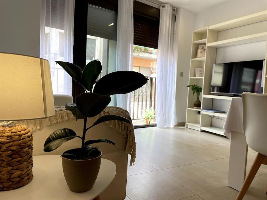 Taima Flats 3 Apartman Alicante Kültér fotó